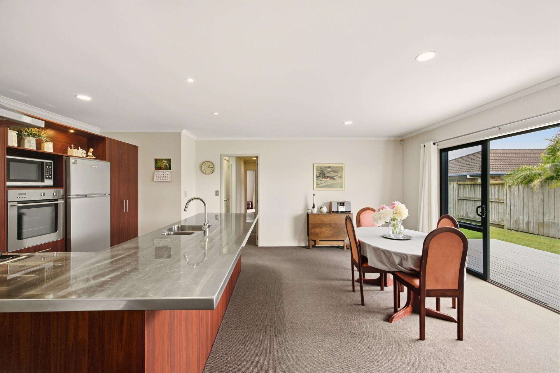 12 Thompson Drive Papamoa Beach_0