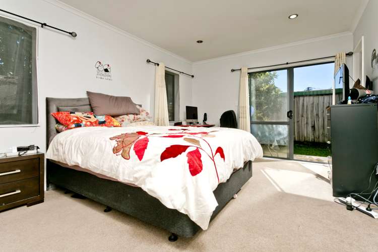 8a Harry Ward Place Henderson_7