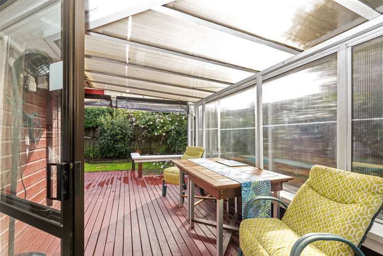 2/94 Titirangi Road New Lynn_12