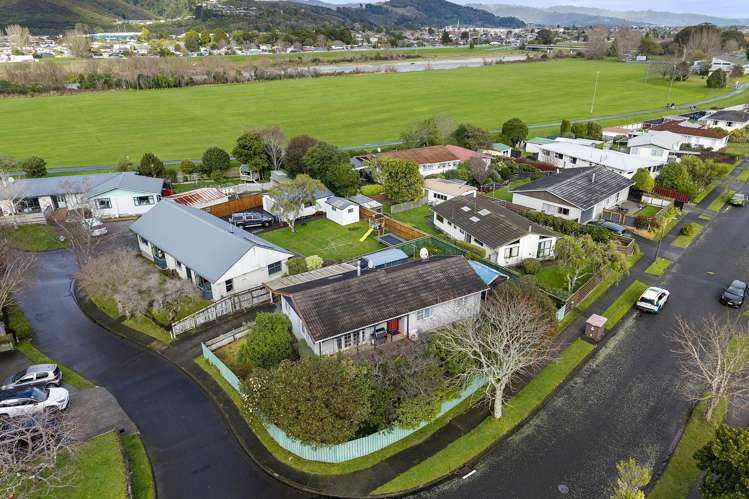 26 Kentucky Street Totara Park_20