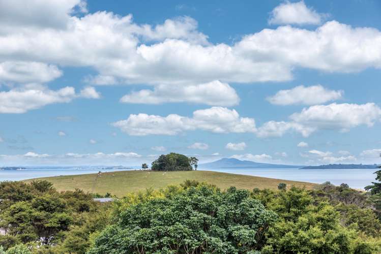 16 Crossland Place Maraetai_8