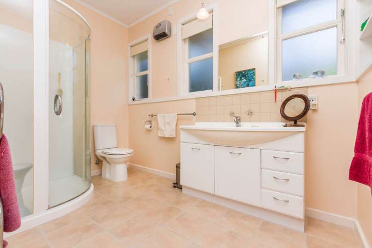 7 Ringwood Street Torbay_26