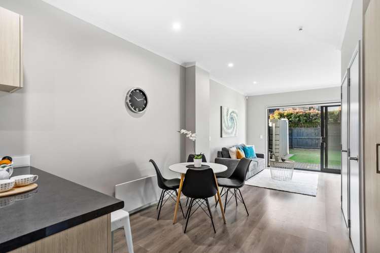 13 Kerewhenua Crescent Hobsonville_10