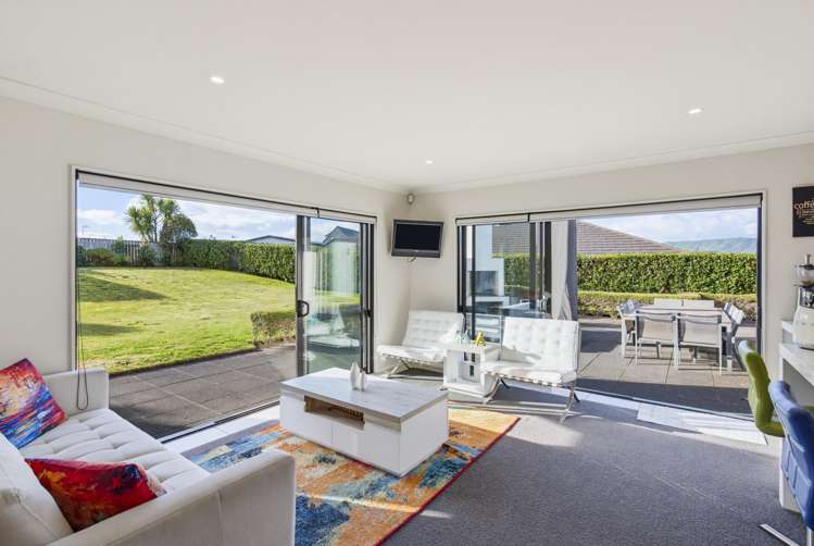 8 Rae Lane Paraparaumu Beach_1