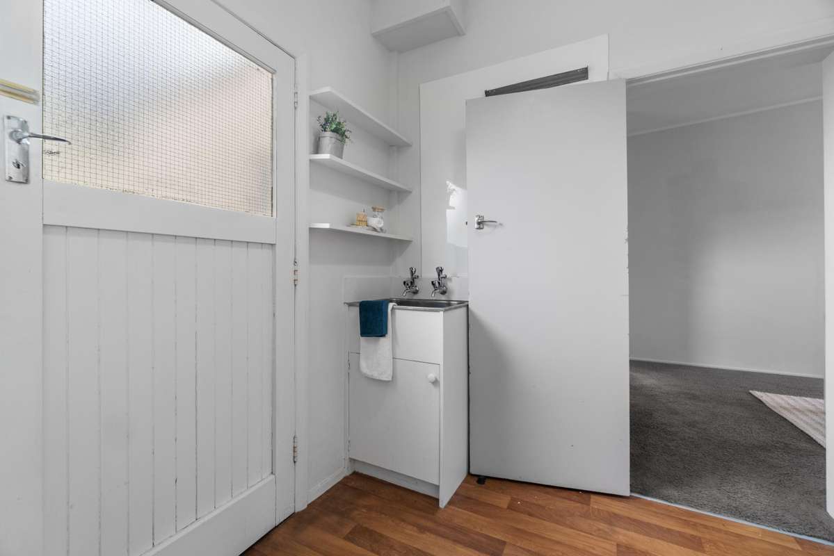 1512 Cambridge Road_1