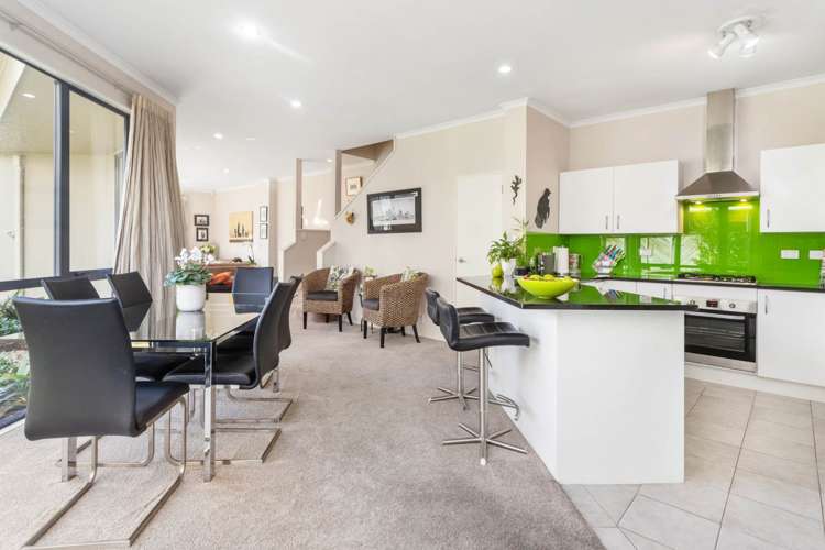 8 Canterbury Park Lane Ellerslie_9