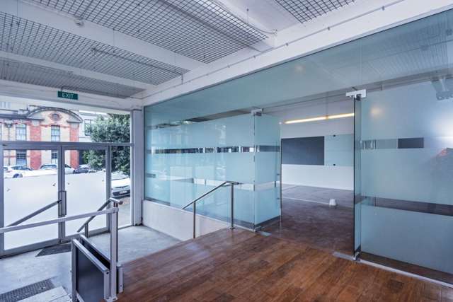 16-18 Beresford Square Newton_1