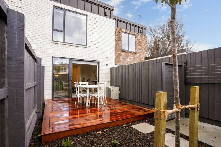 3/60 Derby Street Saint Albans_1