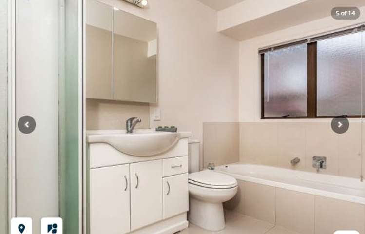 2/247a Hillsborough Road Hillsborough_10