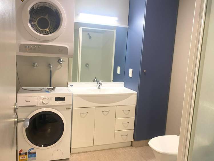 85/40 The Terrace 1372_6