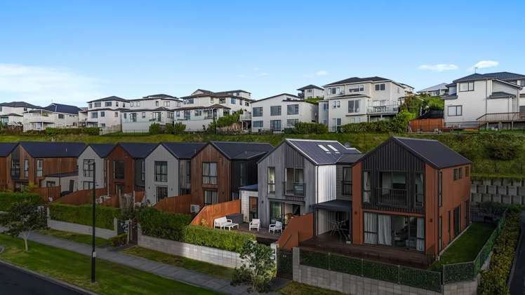 54 Arran Point Parade Orewa_20