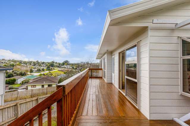 2/7 Romulus Place Totara Vale_2