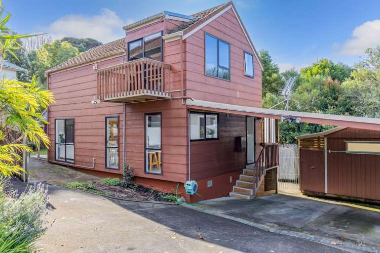 2/8 Woodhams Street Beach Haven_12