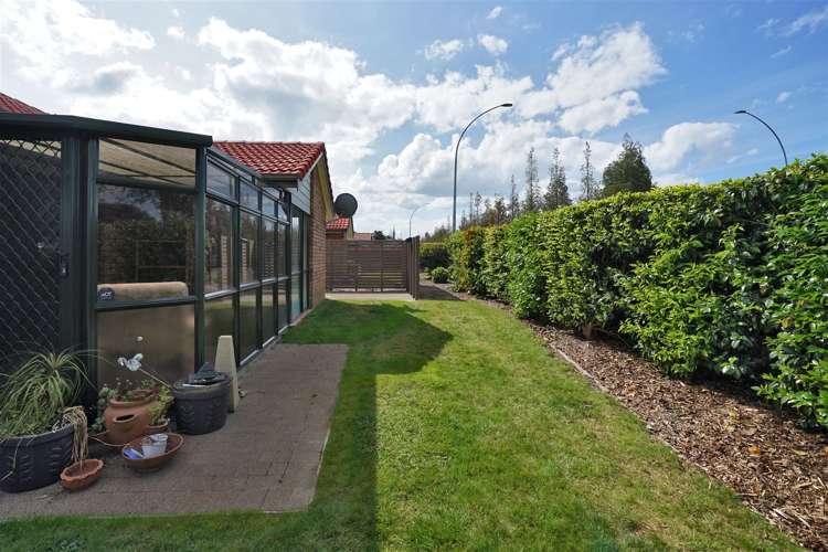 95 Grosvenor Gardens Flagstaff_12