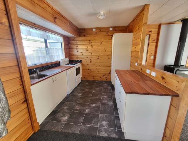 9 Swainson Street Greymouth_1