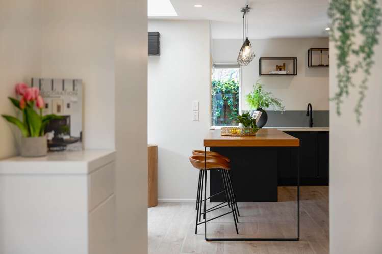 2/9 Alma Road Milford_10