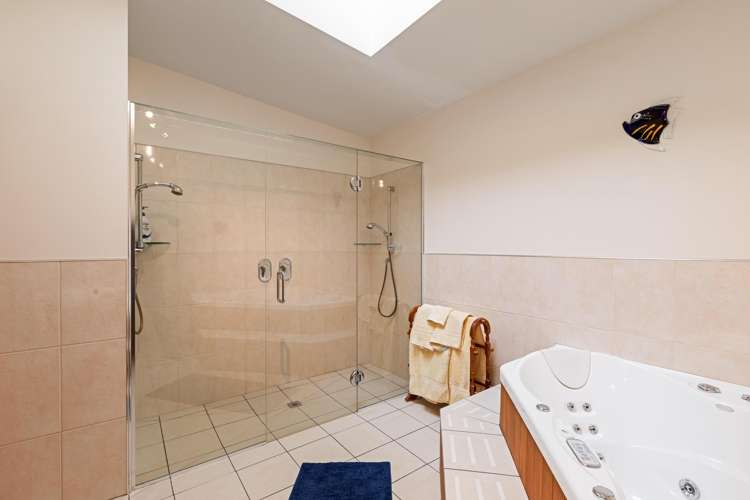 8 Broadway Picton_15