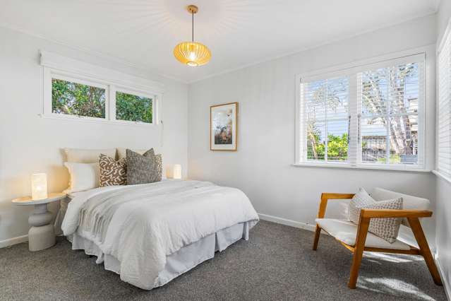 80 Aeroview Drive Beach Haven_4