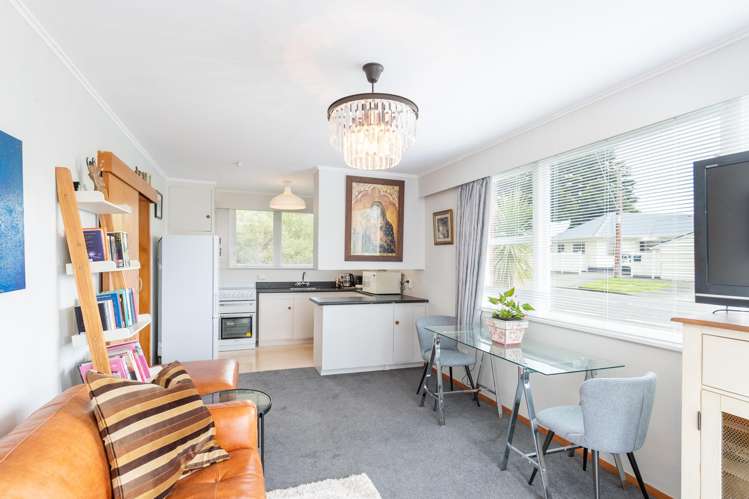 12/417 Muritai Road Eastbourne_3