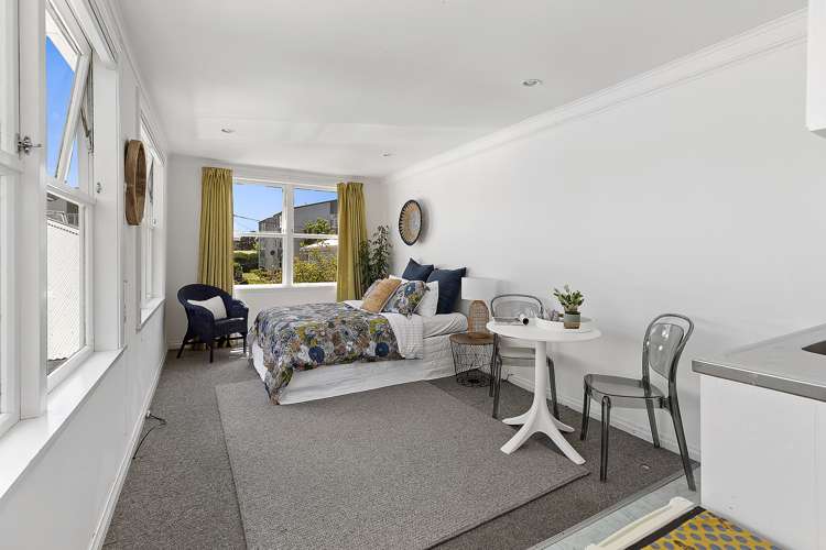 13 Angus Avenue Berhampore_15