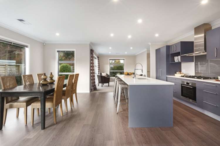 6 Shoal Place Whitby_1