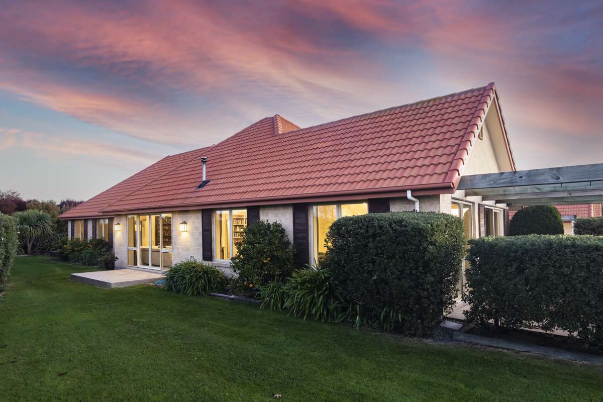 34 Amberley Beach Road_2