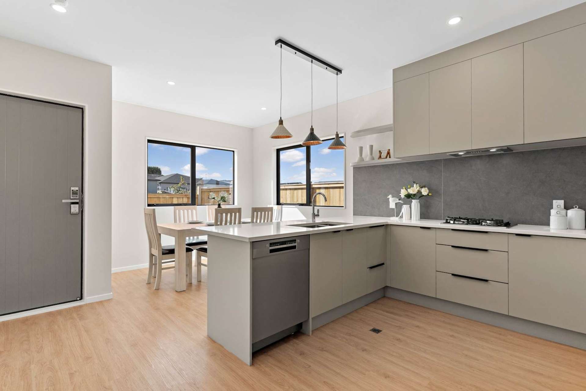 87 Bellfield Road Opaheke_0