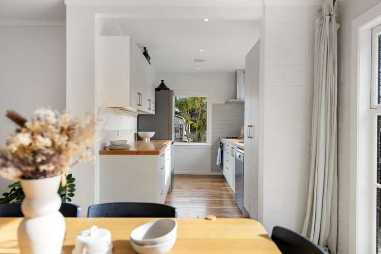 24 Sylvan Avenue Northcote_5