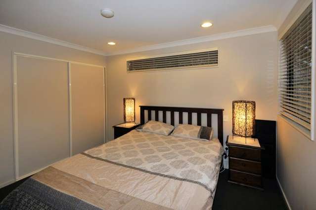 8/5 Monte Cassino Place Birkdale_4