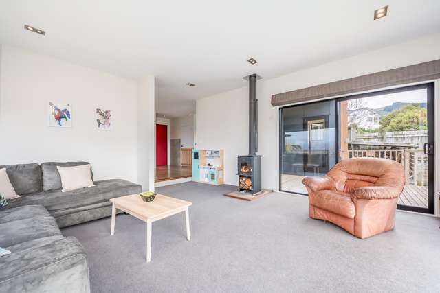 17 Frankie Stevens Place Riverstone Terraces_2