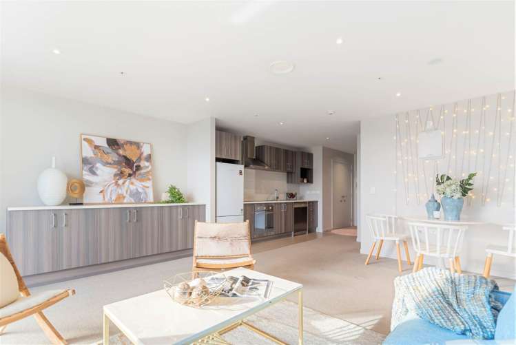 202/25 Don Mckinnon Drive Albany_5