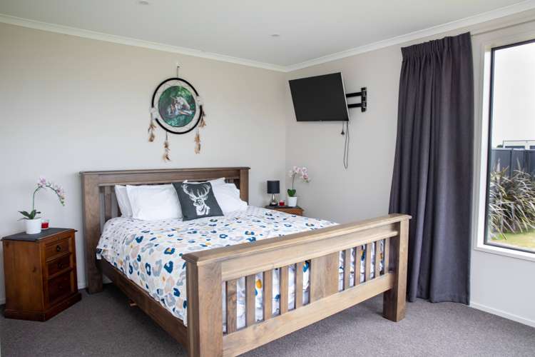 12 Tui Place Edendale_10