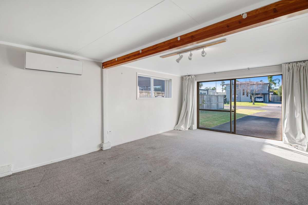 31 Doment Crescent_5