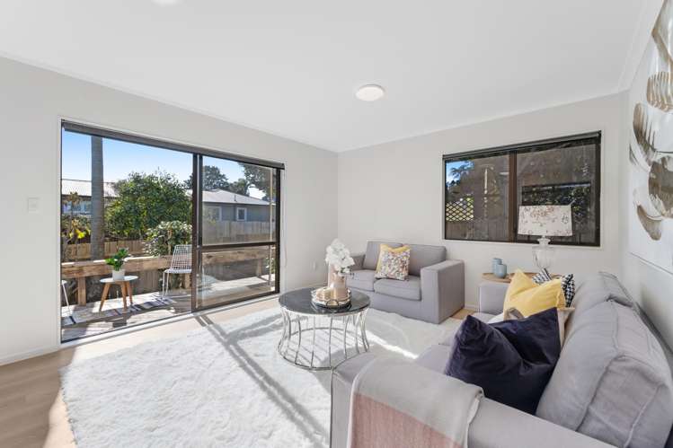 2/102 Elliot Street Howick_8