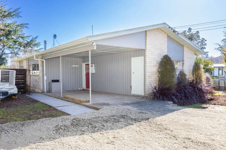 9 Lucien Place Whitikahu_16