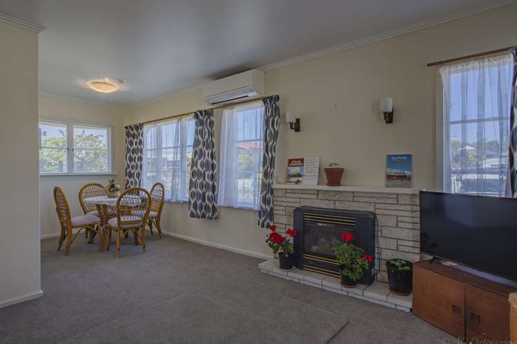 2/75 Ranui Avenue Waimataitai_3