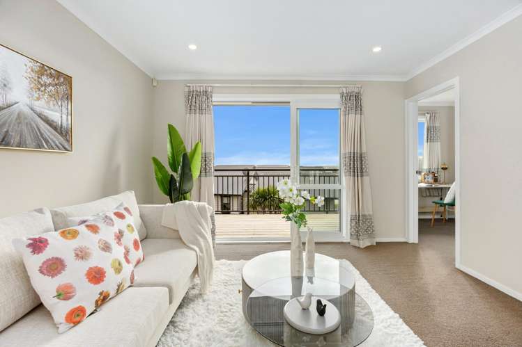60 Arrowsmith Drive Flat Bush_6