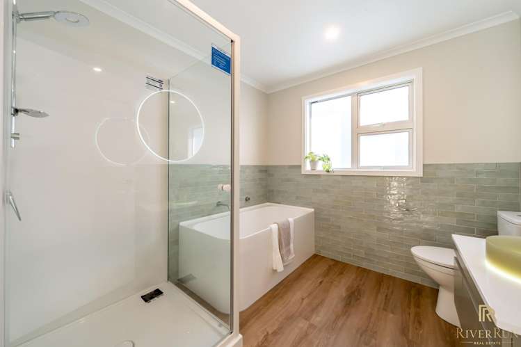 70B Heretaunga Square Silverstream_13