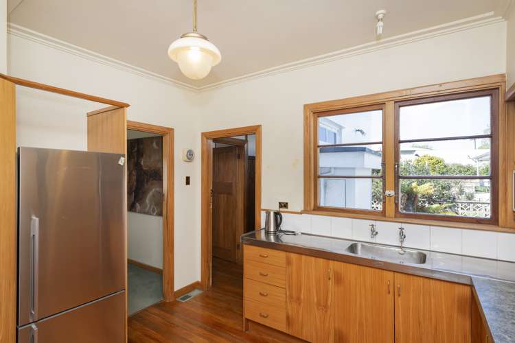 75 Esplanade Kaiti_14