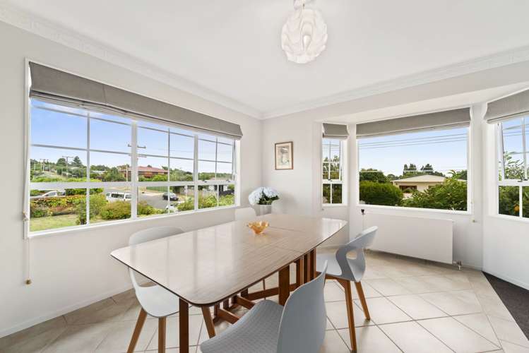 4 Ingle Avenue Waipahihi_2