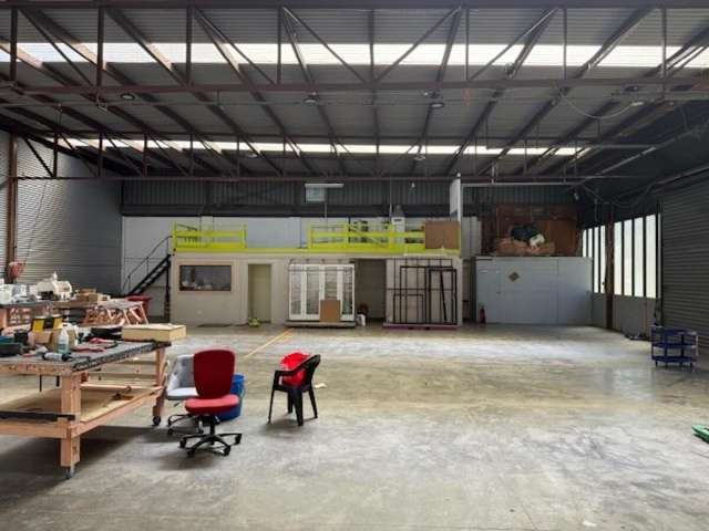 19 Parkway Wainuiomata_3