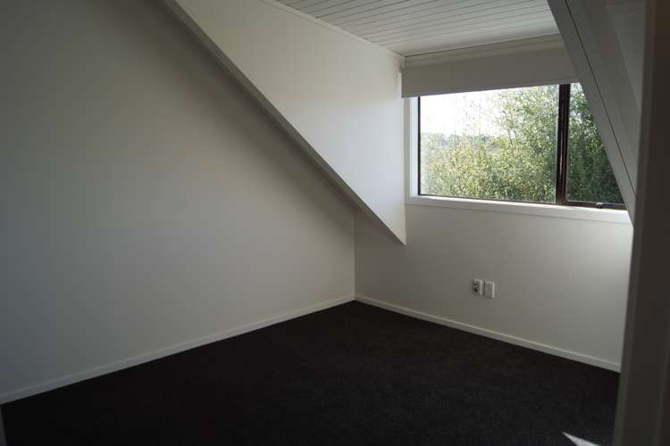 2/49 Eastglen Road Glen Eden_10