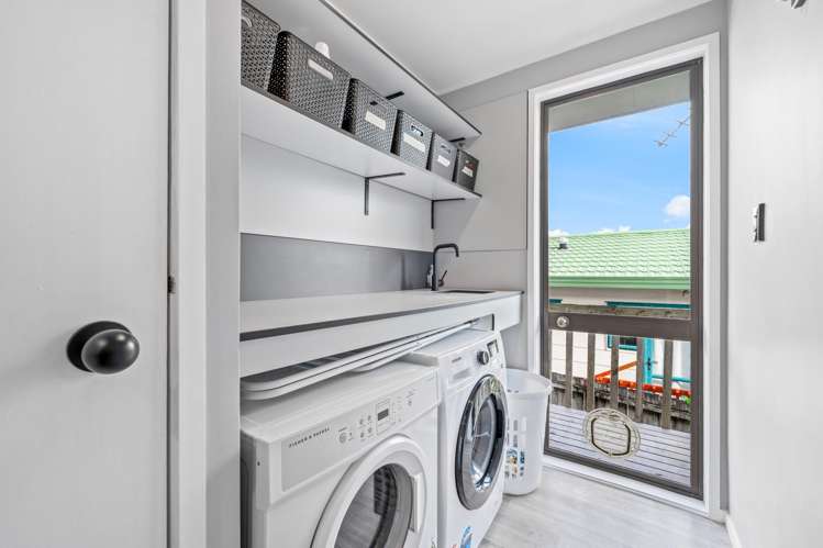 2/114 Kervil Avenue Te Atatu Peninsula_12