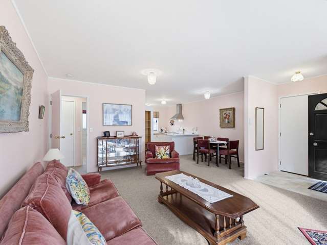 2/13 Greers Road Weymouth_4