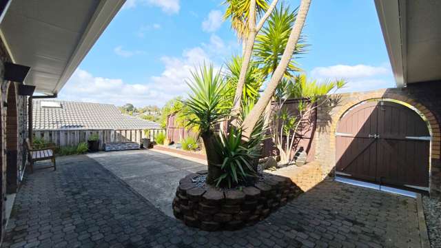 9 King Richard Place Browns Bay_4