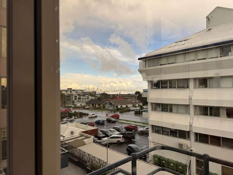 Level 3/62 Anzac Street Takapuna_4