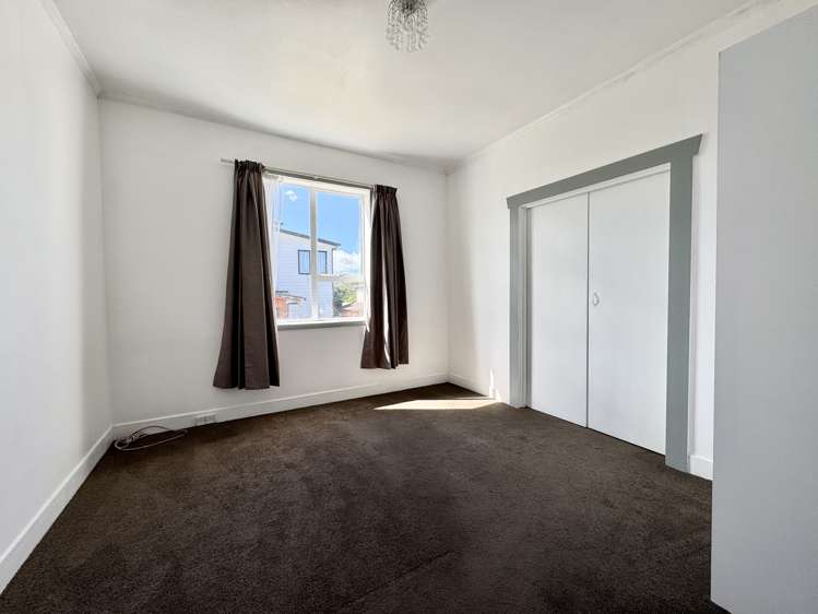 3157 Great North Road New Lynn_5