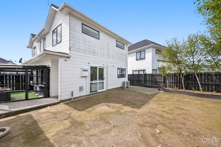 3/24 Mason Street Moera_13