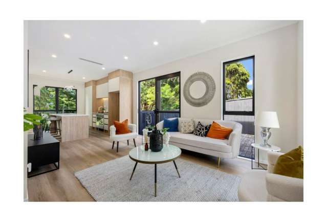 11E Norman Lesser Drive St Johns_2