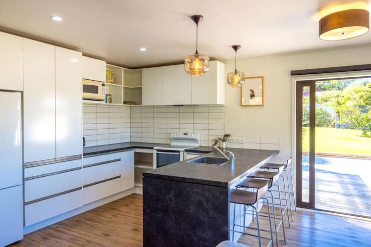 35 Lannan Road Surfdale_4